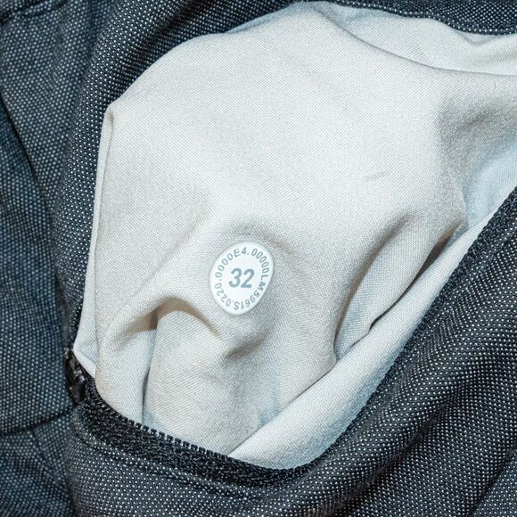 Lululemon Men's Shadow Lite Pants in Charcoal Gray elastic waist Size 32 - Picture 5 of 10